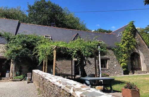 Plumeliau House | 2 gites to rent in a 17th century manor house in Morbihan