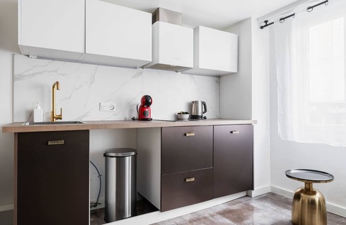 Combat Apartment | 2 pieces Buttes chaumont parfait pour famille
