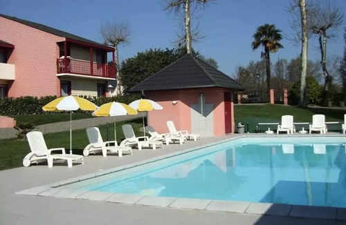 Salies-de-Bearn Apartment | 2-room apartment for 1½ people - Upper floor