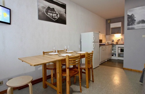 Chamrousse Apartment | 2-room apartment for 6, slopeside, facing south