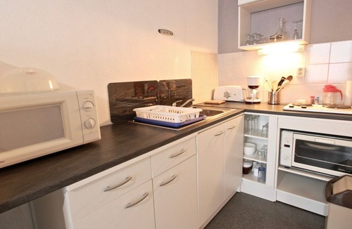 Chamrousse Apartment | 2-room apartment for 6, slopeside, facing south