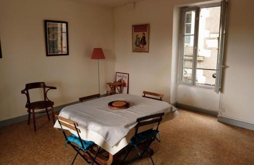 Clamecy Apartment | 2-room apartment