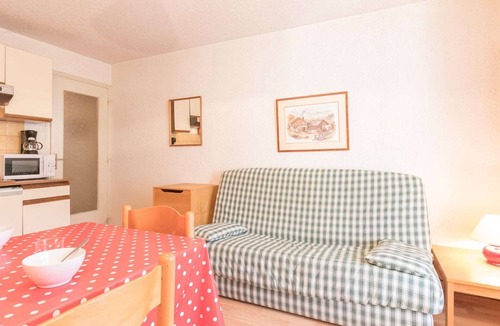 Forville Apartment | 2-Room Apartment with Parking, Balcony, Sleeps 4 - Briançon
