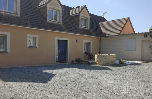 Rouillon House | 200 m2 house 11 km from the circuit.