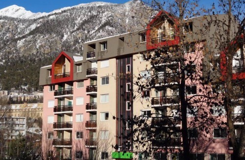 Briancon Apartment | 200m from resort center, 4th floor, balcony, tv, ski locker, 28m², Serre Chevalier