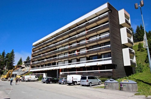 Chamrousse Apartment | 20m from resort center, 4th floor, balcony, tv, 25m², Chamrousse
