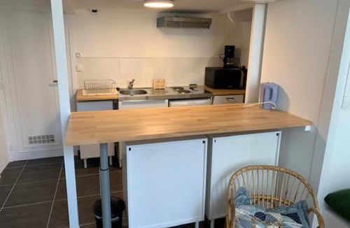 Vannes Apartment | 21m Comfortable For 2 Near The Remparts