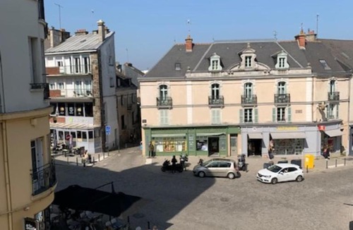 Vannes Apartment | 21m Comfortable For 2 Near The Remparts