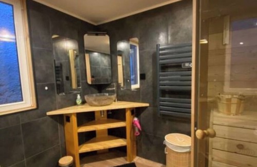 Bergheim Apartment | 2P gîte with sauna on the Route des Vins near Colmar