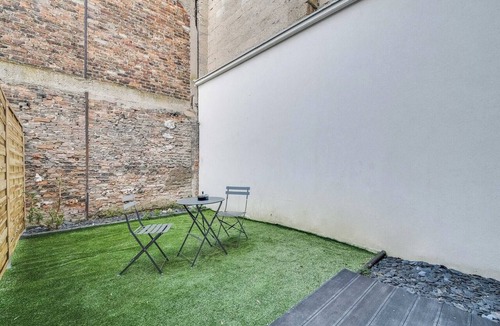 Le Pre-Saint-Gervais Apartment | 2P studio with patio near Paris