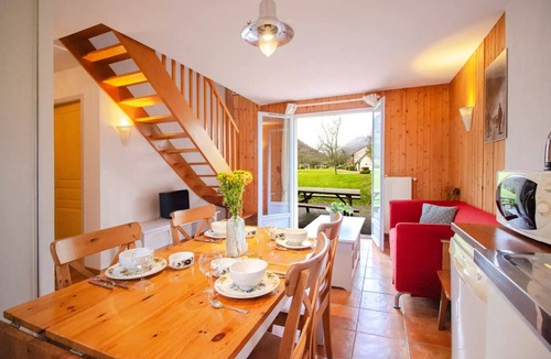 Bagneres-de-Bigorre Apartment | 3-bedroom apartment for 6 people with a terrace