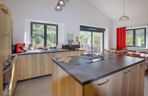 Mayres House | 3 bedroom cozy home in Mayres