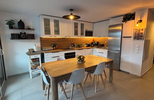 Briancon Apartment | 3 bedroom flat in Briançon-Serre Chevalier, 150m from lift, shops & restaurants
