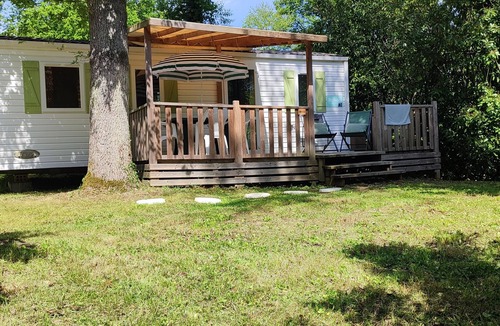 Saint-Cheron House | 3 Bedroom Mobile Home in Saint-ChÃ©ron