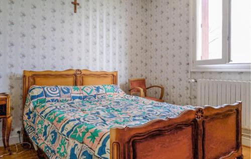 Ceaux-d'Allegre House | 3 Bedroom Pet Friendly Home In Céaux-D'allègre