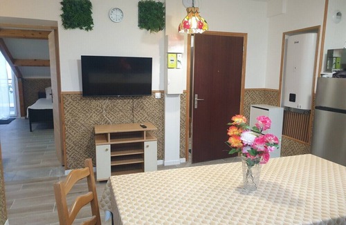 Le Blanc-Mesnil Apartment | 3 Bedroom unit in front of Le Bourget airport