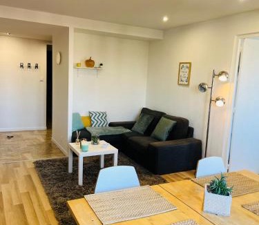 Saint-Priest Apartment | 3 chambres Situation idéale Aux portes de Lyon Tout confort