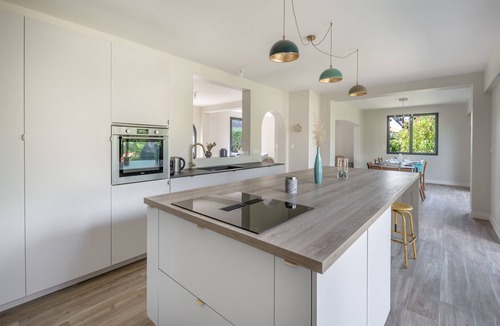 Quimiac House | 300m fro beach, house for 9 adults and 3 kids
