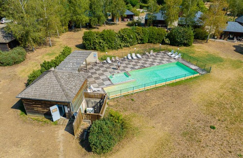 Saint-Germain-du-Teil Ski Chalet | 31 m² Chalet ∙ 2 bedrooms ∙ 6 guests