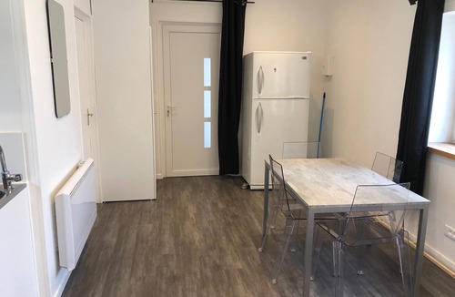 Saint-Witz Apartment | 32m² studio in Saint-Witz, CDG, Astérix, Parc Expo “You are welcome"