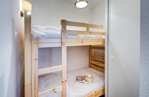 Bagneres-de-Luchon Apartment | 38 m² Apartment ∙ 1 bedroom ∙ 5 guests