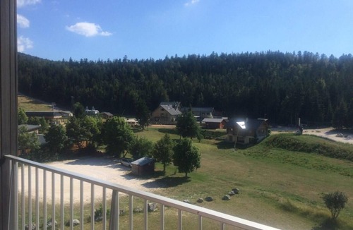 Correncon-en-Vercors Apartment | 3rd floor, balcony, tv, 41m², Villard de Lans