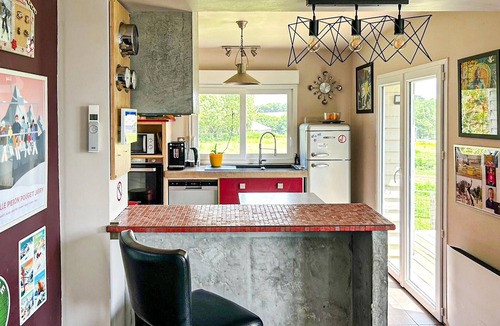 Taule House | 4 bedroom awesome home in Taulé