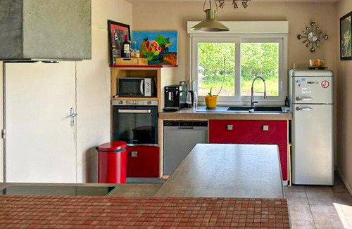 Taule House | 4 bedroom awesome home in Taulé