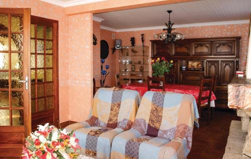 Yvias House | 4 Bedroom Beautiful Home In Yvias