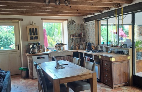 Ballon-Saint-Mars House | 4-bedroom country house sleeps 15+ .