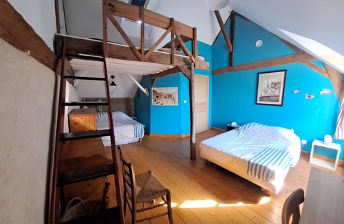 Ballon-Saint-Mars House | 4-bedroom country house sleeps 15+ .
