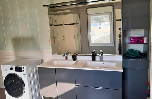 Sainte Marie - Saint Leon House | 4 Bedroom Private vacation home in Le Havre
