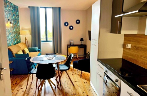 Chatel-Guyon Apartment | 4-person air-conditioned apartment 1 bedroom + sofa bed Puy de Lachamp 204