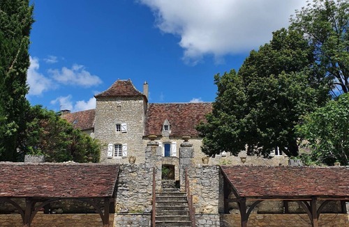 Laval Cottage | 4 persons all confort in preserved natural environment next Dordogne and Lot