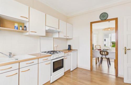 Brignogan-Plage House | 450m de la plage, maison pour 2 adultes 2 enfants