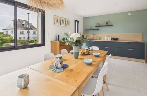 Trevignon House | 490m from the beach, new house for 8