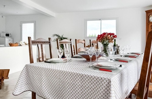 Guegon House | 5 bedroom nice home in Guégon