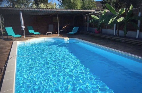 Bouessay House | 5 bedroom vacation home with swimming pool - La Belle Rochette