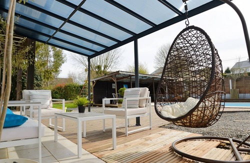 Bouessay House | 5 bedroom vacation home with swimming pool - La Belle Rochette