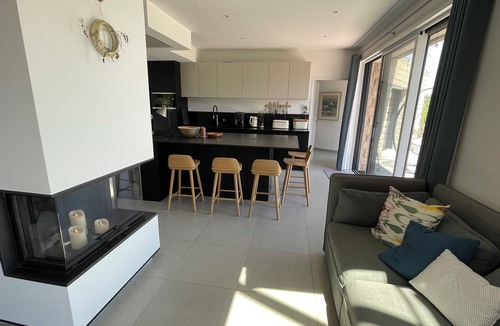 Morgat Villa | 5★ Property with Panoramic Sea View in Morgat – Pool, Spa & Walk to Beach