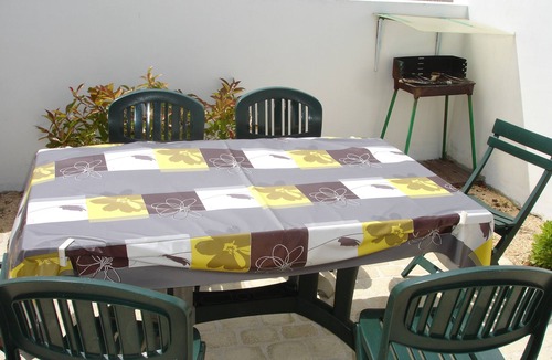 Quartier des Boucholeurs House | 50 metres from the beach, comfortable house in a quiet location