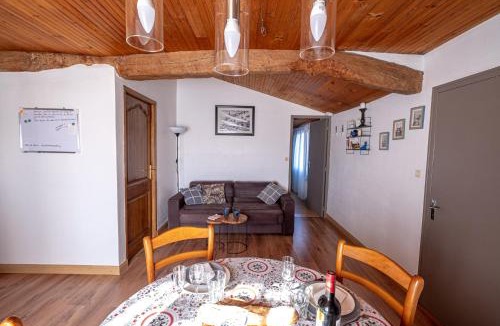 Saint Germain de Marencennes Apartment | 50m de confort, calme et clim, proche de roche'fort