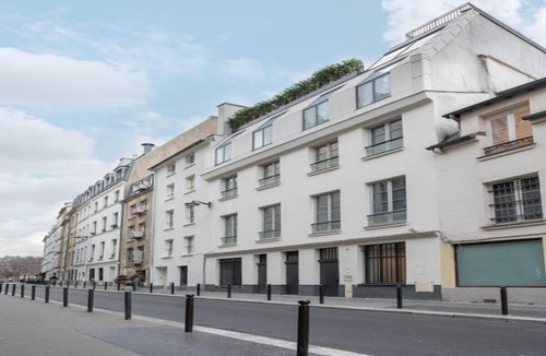 Bercy Apartment | 550SQM RESIDENCE-THE PERFECT PARIS GETAWAY WITH PVT TERRACE, HOME CINEMA &HAMMAM