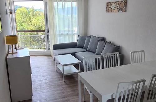 Villard-de-Lans Apartment | 5th floor, view ski slopes, balcony, parking, tv, 43m², Villard de Lans