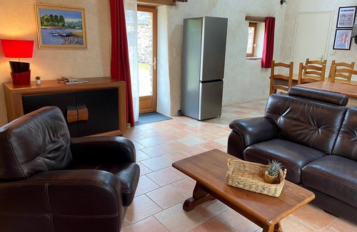 Loperec House | 6-person house with direct access to "Les Pierres Rouges" forest