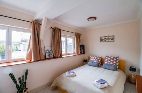 Savignac-sur-Leyze House | 60 m² House ∙ 2 bedrooms ∙ 2 guests