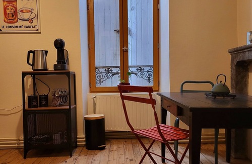 Gannat Apartment | 60m2 Bohemian chic "Duplex Macon", 20min from Vichy