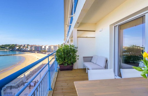 Saint-Jean-de-Luz City Center Apartment | 65 m² Apartment ∙ 2 bedrooms ∙ 4 guests