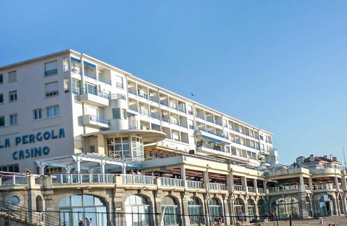 Saint-Jean-de-Luz City Center Apartment | 65 m² Apartment ∙ 2 bedrooms ∙ 4 guests