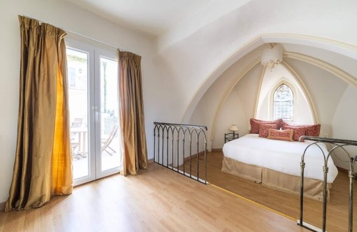 Bas-Vernet Apartment | 66C2 : Unique: apartment for 6 in a castle with pool